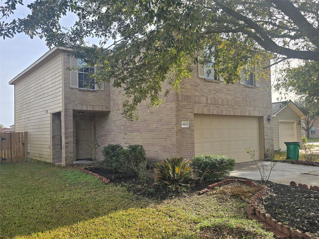 6923 Waterlilly View Lane, Richmond, TX 77469