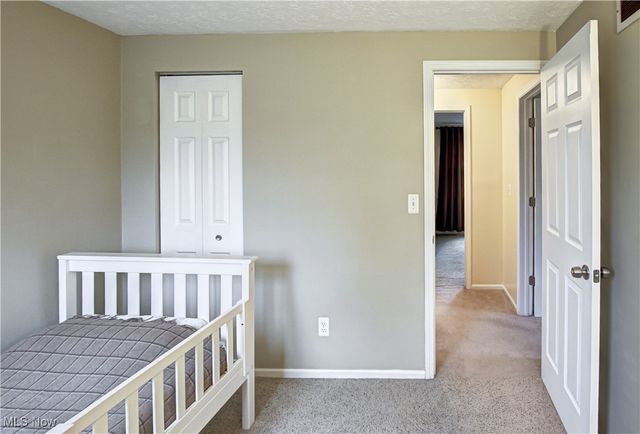 15724 Sassafras Drive, Strongsville, OH 44136