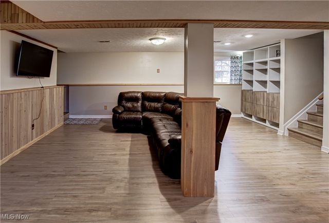 15724 Sassafras Drive, Strongsville, OH 44136