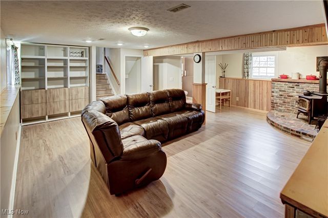 15724 Sassafras Drive, Strongsville, OH 44136