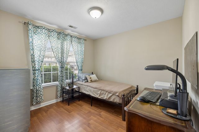 2739 Oxford Hall Ave, Murfreesboro, TN 37128