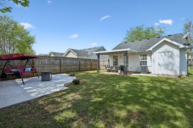 2739 Oxford Hall Ave, Murfreesboro, TN 37128