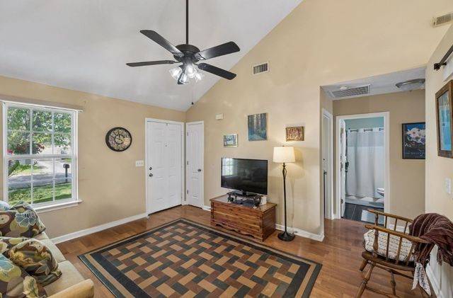 2739 Oxford Hall Ave, Murfreesboro, TN 37128