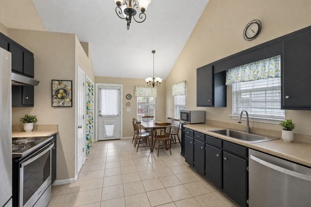 2739 Oxford Hall Ave, Murfreesboro, TN 37128