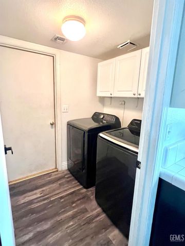 14016 Las Entradas, Bakersfield, CA 93314