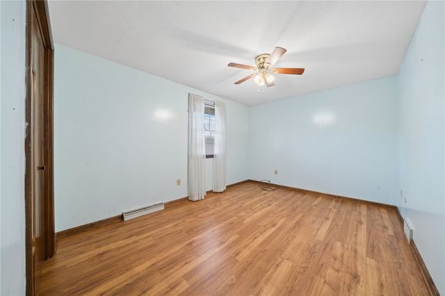 952 Murphy Dr, Canton Twp, PA 15301