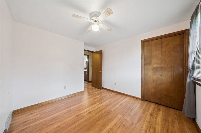 952 Murphy Dr, Canton Twp, PA 15301