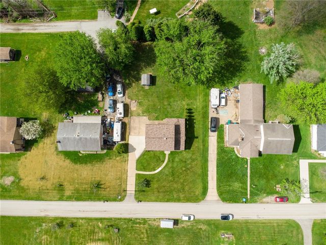 952 Murphy Dr, Canton Twp, PA 15301