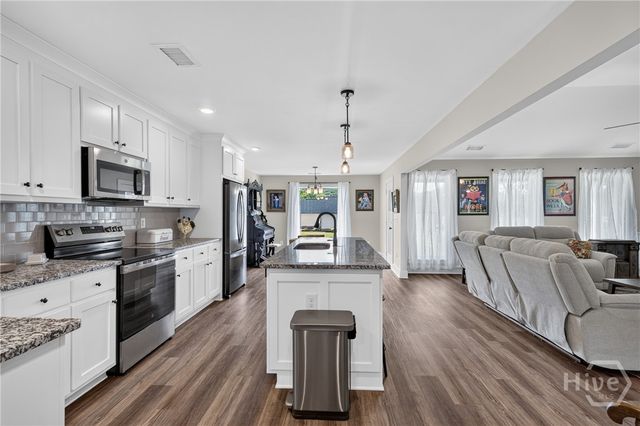 198 Advent Drive, Winder, GA 30680