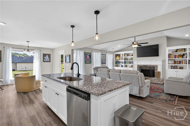 198 Advent Drive, Winder, GA 30680