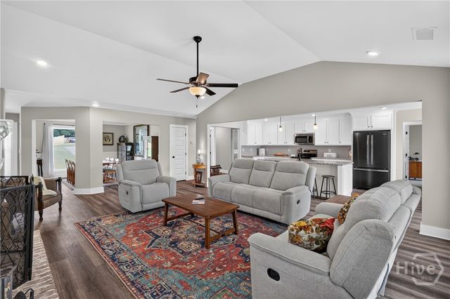 198 Advent Drive, Winder, GA 30680