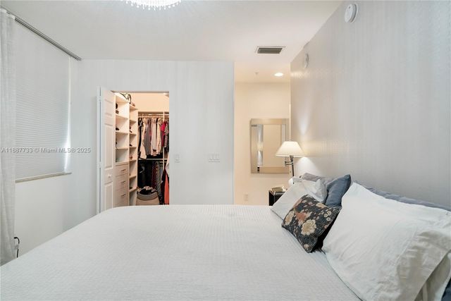 3232 SW 22nd Ter TH 115, Miami, FL 33145