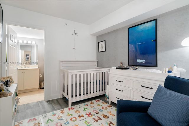 3232 SW 22nd Ter TH 115, Miami, FL 33145