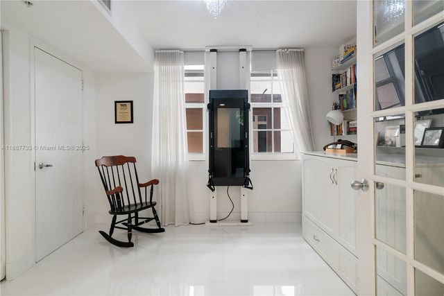 3232 SW 22nd Ter TH 115, Miami, FL 33145