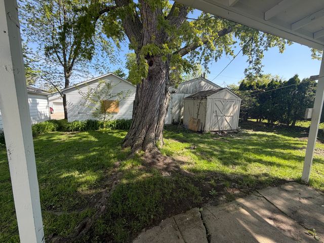 705 Columbia Avenue, St. Joseph City, MI 49085