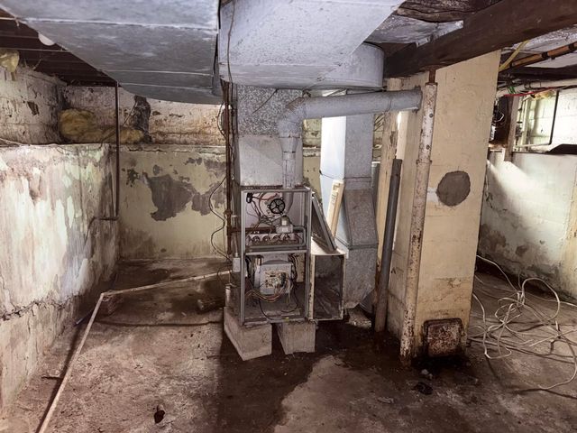 705 Columbia Avenue, St. Joseph City, MI 49085