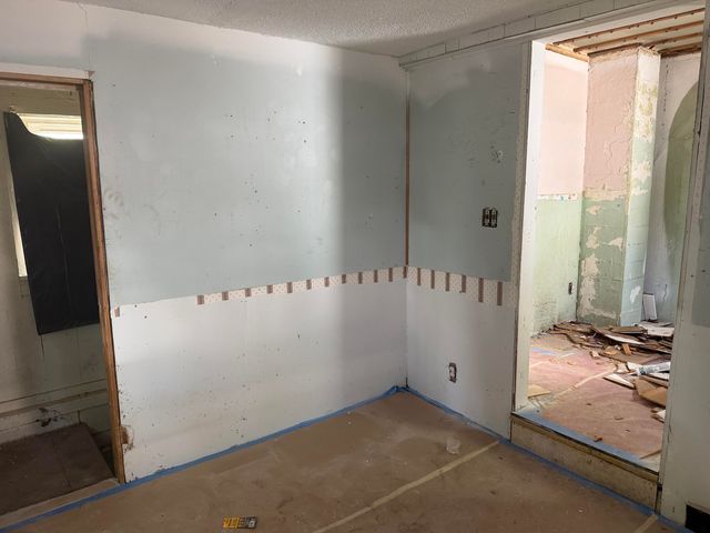 705 Columbia Avenue, St. Joseph City, MI 49085