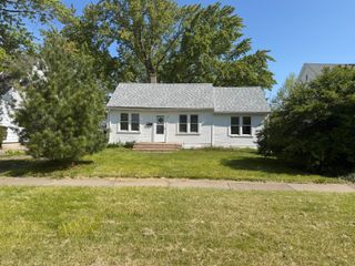 705 Columbia Avenue, St. Joseph City, MI 49085