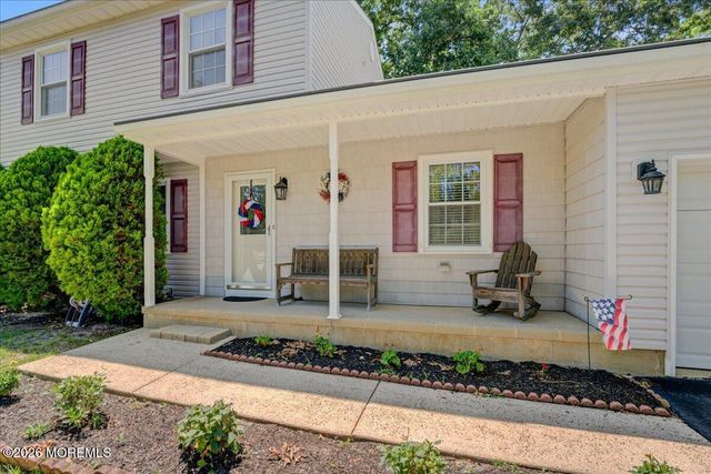 46 Mermaid Drive, Manahawkin, NJ 08050