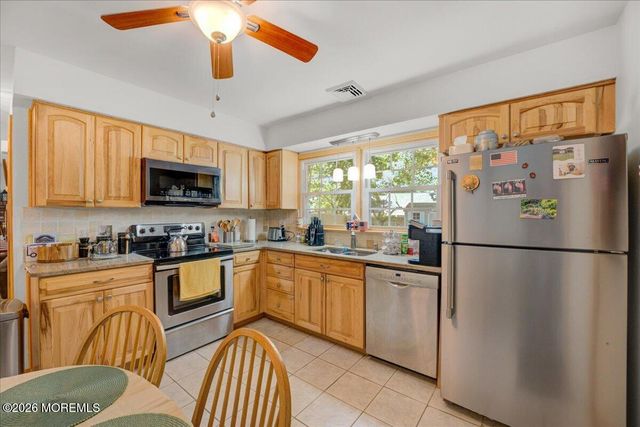 46 Mermaid Drive, Manahawkin, NJ 08050