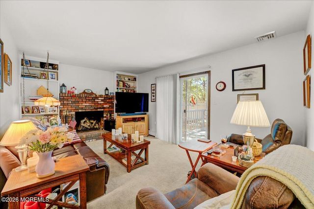 46 Mermaid Drive, Manahawkin, NJ 08050