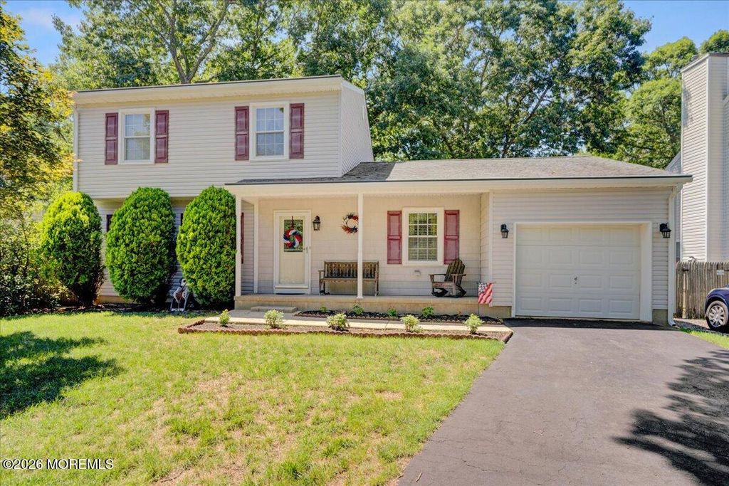 46 Mermaid Drive, Manahawkin, NJ 08050