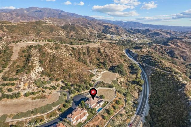 18041 Merlin Road, Silverado, CA 92676