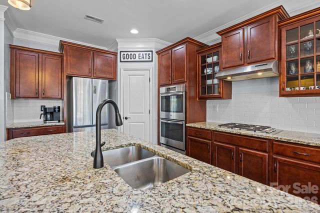 11120 Hat Creek Lane, Davidson, NC 28036