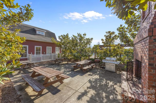 11120 Hat Creek Lane, Davidson, NC 28036