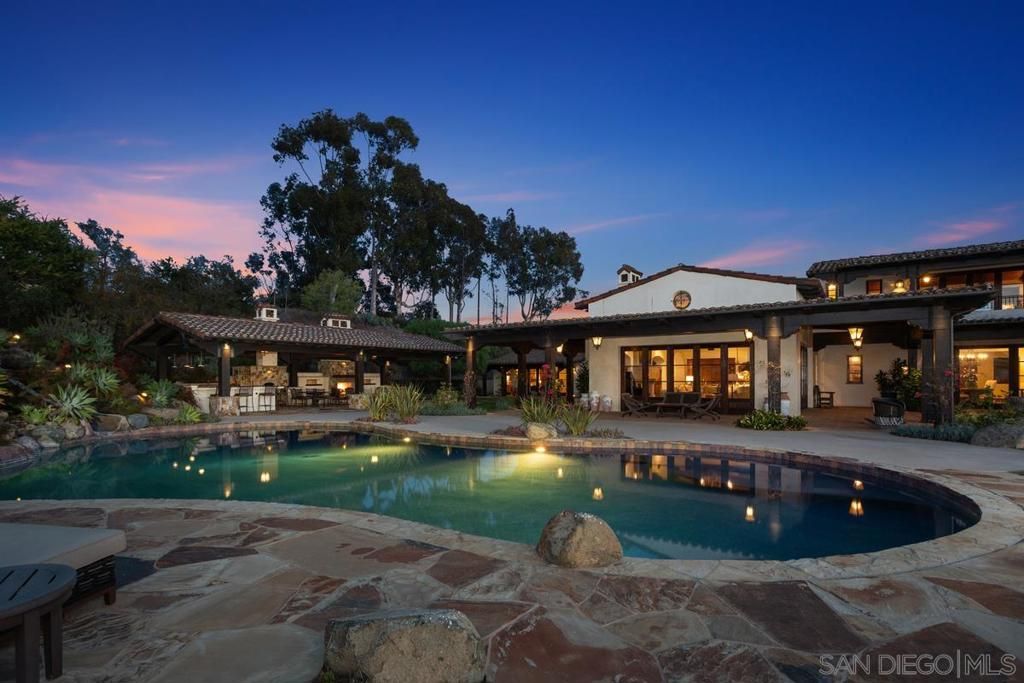 7884 Entrada De Luz East, San Diego, CA 92127 — photo 2