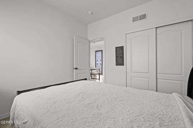 13760 Blackburn Avenue, Horizon City, TX 79928