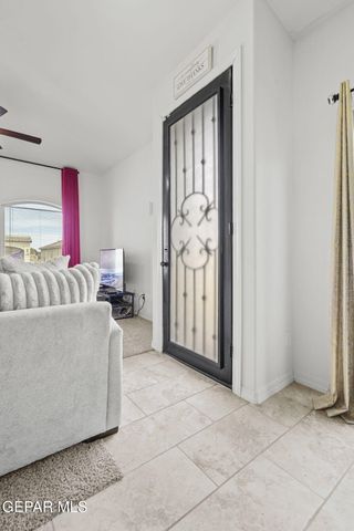 13760 Blackburn Avenue, Horizon City, TX 79928