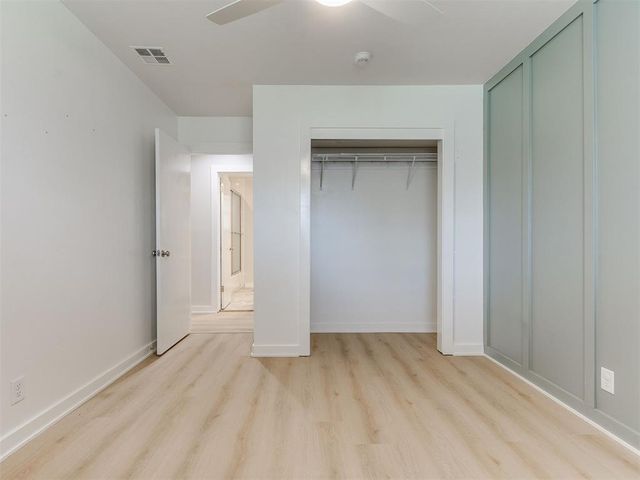2720 Chaucer Drive, The Village, OK 73120