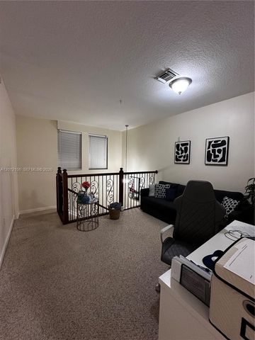 2900 NW 125th Ave 3-105, Sunrise, FL 33323