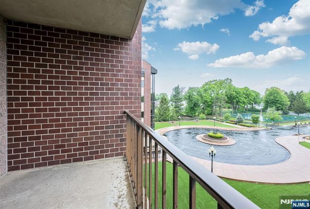 1360 Hamburg Turnpike 409, Wayne, NJ 07470