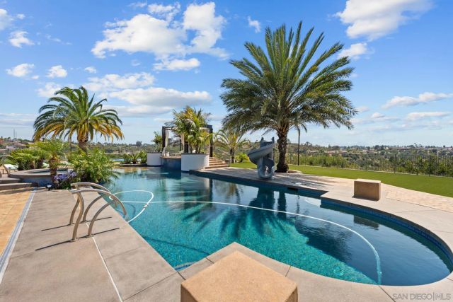 1541 Country Vistas, Bonita, CA 91902