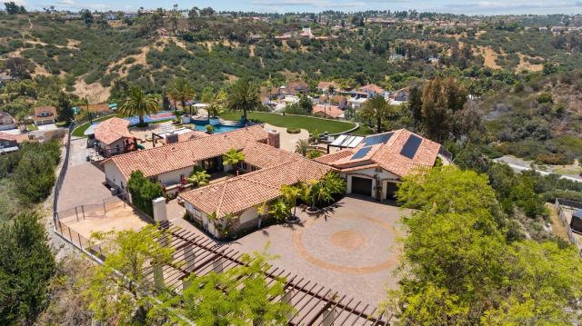 1541 Country Vistas, Bonita, CA 91902