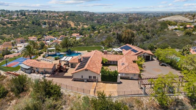 1541 Country Vistas, Bonita, CA 91902