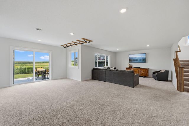 7027 182nd Street W, Lakeville, MN 55044