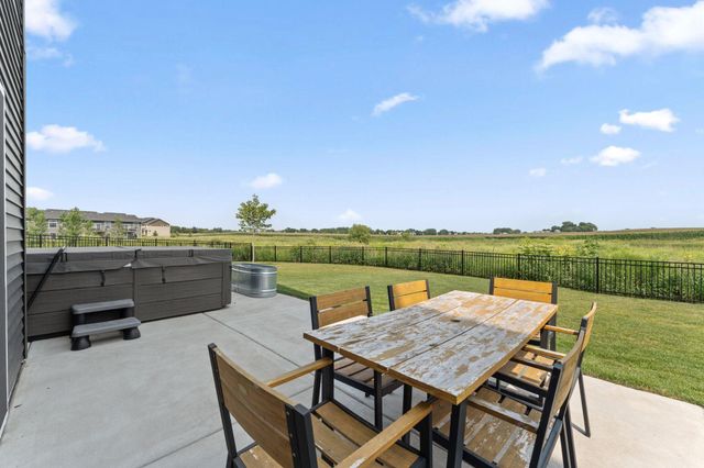 7027 182nd Street W, Lakeville, MN 55044