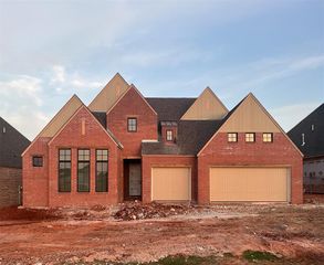 18009 Youngs Avenue, Oklahoma City, OK 73012