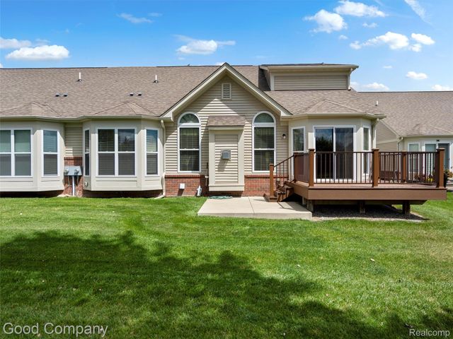 21862 Hanover Drive, Macomb Township, MI 48042