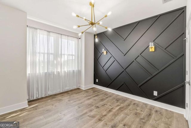 615 Fair View Circle, Roswell, GA 30076