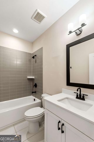 615 Fair View Circle, Roswell, GA 30076