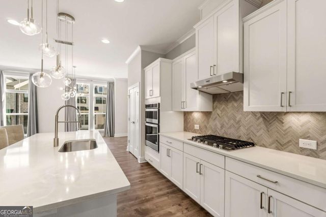 615 Fair View Circle, Roswell, GA 30076