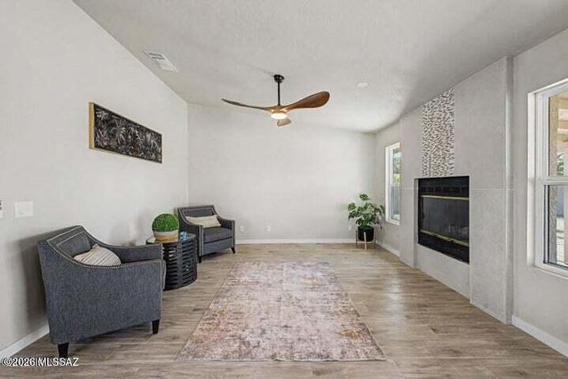 9910 E Gray Hawk Drive, Tucson, AZ 85730