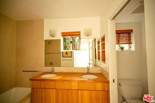 656 Angelus Place, Venice (los Angeles), CA 90291