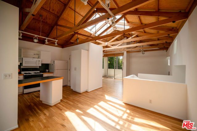 656 Angelus Place, Venice (los Angeles), CA 90291
