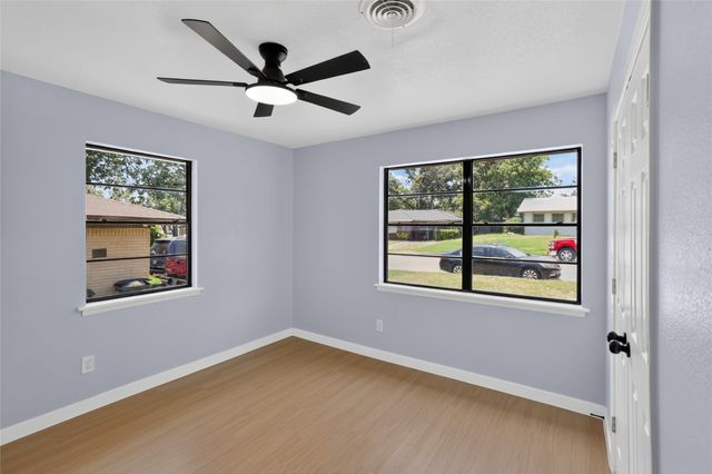 5473 Wayside Avenue, Fort Worth, TX 76134