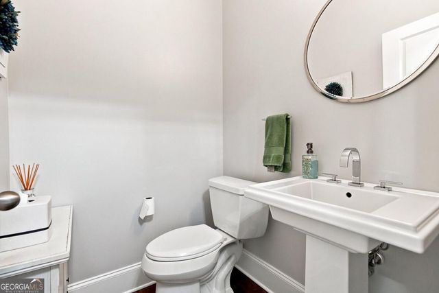 11715 Stratham Drive, Alpharetta, GA 30009